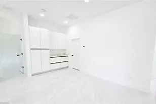 2522 Alice Pl, Lehigh Acres, FL 33971 - Photo 4
