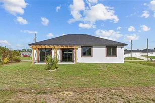 8033 Oakleaf Cir, Labelle, FL 33935 - Photo 26