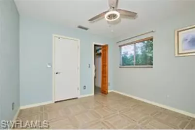 140 SE 8th St, Cape Coral, FL 33990 - Photo 18