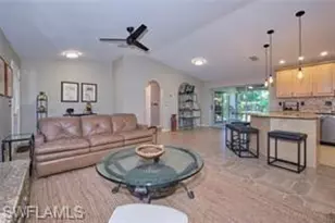 140 SE 8th St, Cape Coral, FL 33990 - Photo 8