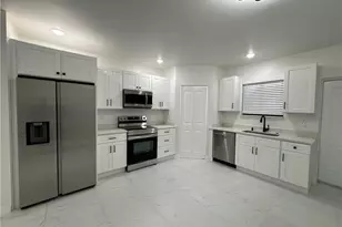 1775 Glenway Ct, Fort Myers, FL 33916 - Photo 8