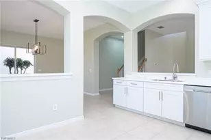 12419 Jewel Stone Ln, Fort Myers, FL 33913 - Photo 10