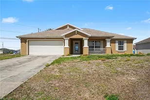 1702 NW 7th Ave, Cape Coral, FL 33993 - Photo 2