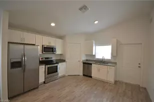 [Address not provided], Fort Myers, FL 33916 - Photo 12