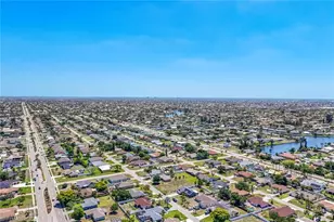 2004 SE 8th Ave, Cape Coral, FL 33990 - Photo 40