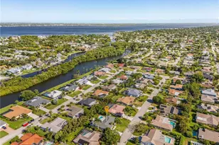 5479 Chablis Ln, Fort Myers, FL 33919 - Photo 36