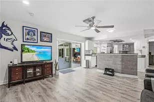 5479 Chablis Ln, Fort Myers, FL 33919 - Photo 16