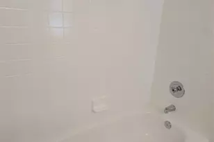 1318 SE 40th Terrace, Cape Coral, FL 33904 - Photo 10