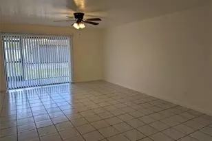 1318 SE 40th Terrace, Cape Coral, FL 33904 - Photo 4