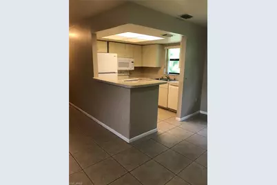 919 SE 8th Ter #7, Cape Coral, FL 33990 - Photo 6