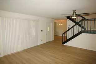 1653 Park Meadows Dr, Fort Myers, FL 33907 - Photo 4