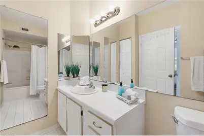 11510 Villa Grand #421, Fort Myers, FL 33913 - Photo 14