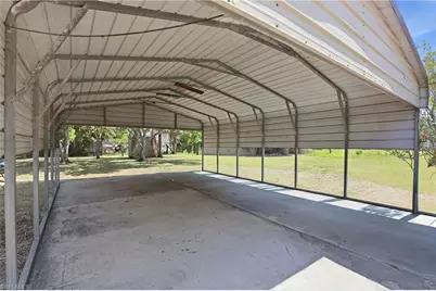 1031 Della Tobias Ave, Clewiston, FL 33440 - Photo 4