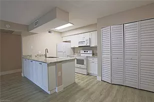 5307 Summerlin Rd, Fort Myers, FL 33919 - Photo 8