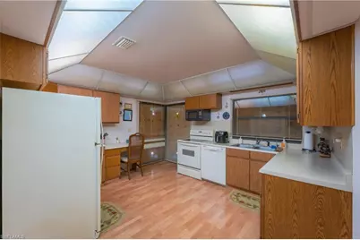 1040 Kirby Thompson Rd, Labelle, FL 33935 - Photo 14