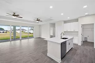 529 NW 23rd St, Cape Coral, FL 33993 - Photo 6
