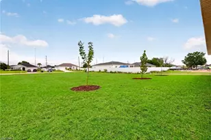 529 NW 23rd St, Cape Coral, FL 33993 - Photo 26