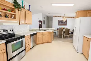 2520 Brownell Ct, North Fort Myers, FL 33917 - Photo 8