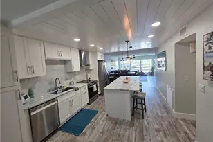 4006 SE 20th Pl, Cape Coral, FL 33904 - Photo 4