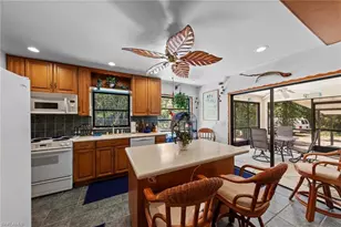 1090 13th St SW, Naples, FL 34117 - Photo 12