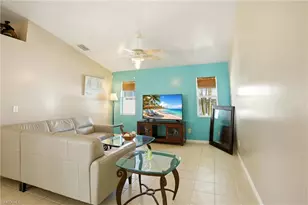 122 SE 29th St, Cape Coral, FL 33904 - Photo 10