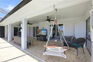 122 SE 29th St, Cape Coral, FL 33904 - Photo 38