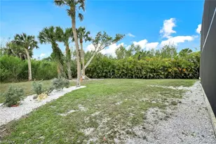 2130 Sunset Cir, Sanibel, FL 33957 - Photo 32