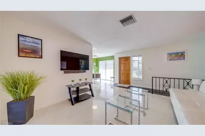 3520 SE 3rd Pl, Cape Coral, FL 33904 - Photo 4