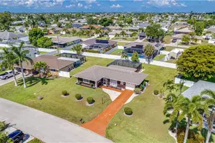 3520 SE 3rd Pl, Cape Coral, FL 33904 - Photo 30