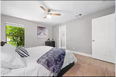 2206 SE 4th St, Cape Coral, FL 33990 - Photo 8