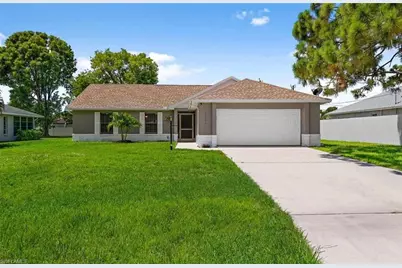 2206 SE 4th St, Cape Coral, FL 33990 - Photo 12
