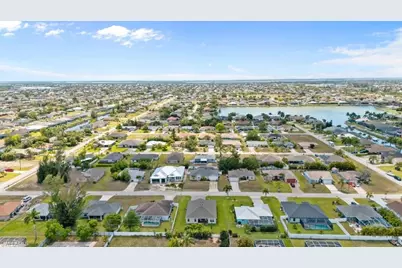 2721 SW 11th Ct, Cape Coral, FL 33914 - Photo 48