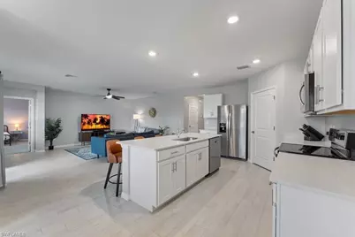 2721 SW 11th Ct, Cape Coral, FL 33914 - Photo 36