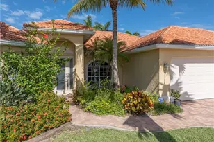 4228 SW 23rd Pl, Cape Coral, FL 33914 - Photo 2