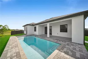 3543 NE 14th Pl, Cape Coral, FL 33909 - Photo 2
