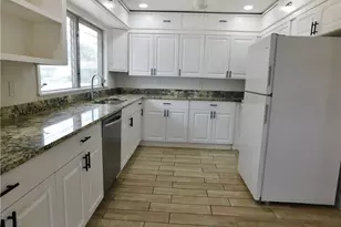 287 Poe Ave, North Fort Myers, FL 33917 - Photo 2