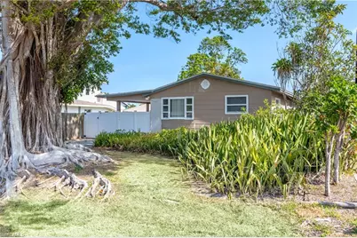 547 101st Ave N, Naples, FL 34108 - Photo 1