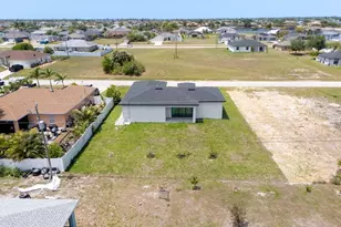 1433 NW 7th Pl, Cape Coral, FL 33993 - Photo 28