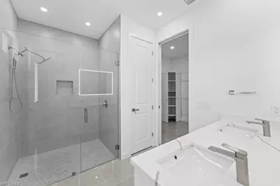 1433 NW 7th Pl, Cape Coral, FL 33993 - Photo 12