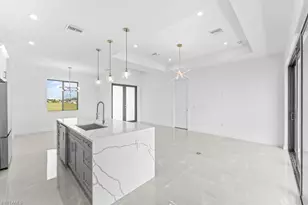 1433 NW 7th Pl, Cape Coral, FL 33993 - Photo 8