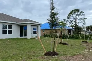 2213 NE 33rd St, Cape Coral, FL 33909 - Photo 4