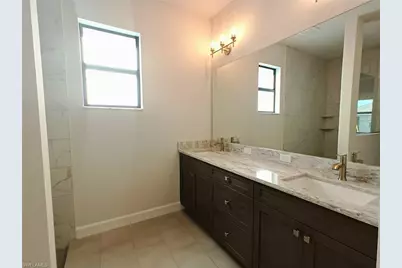1017 SW 33rd St, Cape Coral, FL 33914 - Photo 12