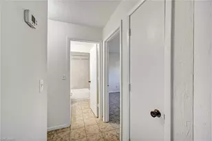 4307 SW Santa Barbara Pl, Cape Coral, FL 33914 - Photo 26