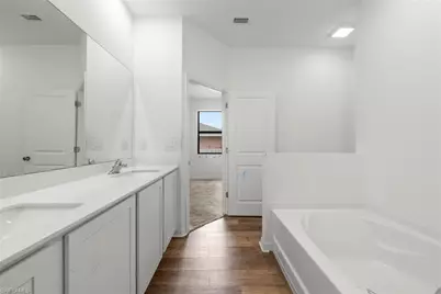 2021 NE 4th Ave, Cape Coral, FL 33909 - Photo 24
