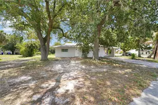 4800 Zana Dr, Fort Myers, FL 33905 - Photo 16