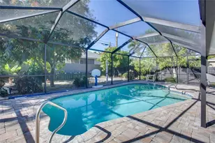 162 SE 22nd St, Cape Coral, FL 33990 - Photo 12