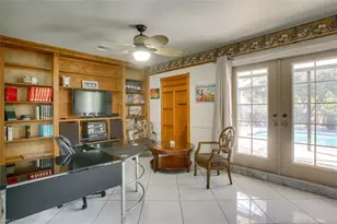 162 SE 22nd St, Cape Coral, FL 33990 - Photo 16