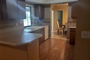 1106 SE 21st Ln, Cape Coral, FL 33990 - Photo 6