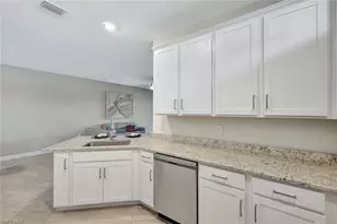 14022 Pine Lodge Ln, Fort Myers, FL 33913 - Photo 6