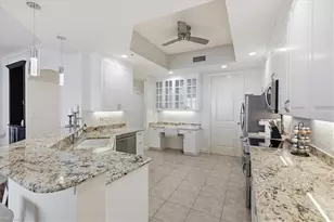 2104 W First St, Fort Myers, FL 33901 - Photo 14